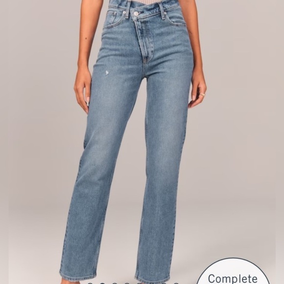 Abercrombie & Fitch Ultra High Rise 90s Straight Jean Size 27/4R - Picture 13 of 13